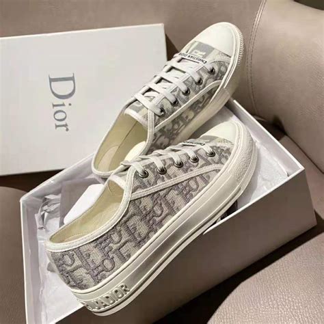 woman dior sneakers